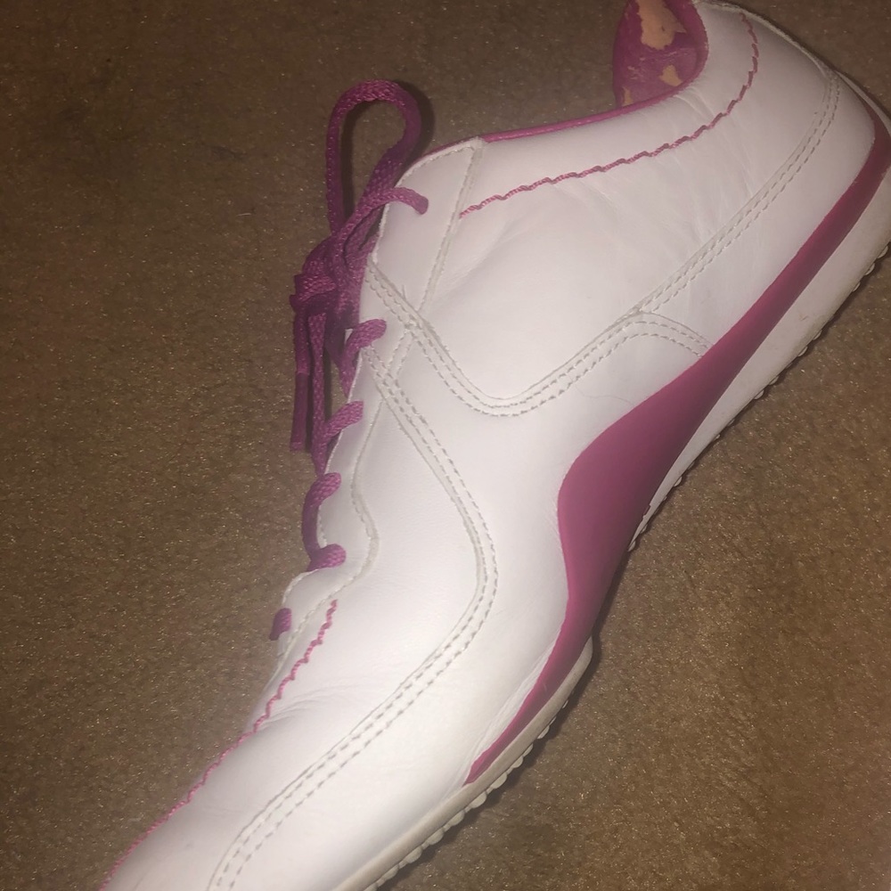 White & pink Lacoste sneakers - Picture 8 of 10